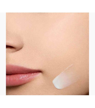 سرم لیفت کننده صورت clarins