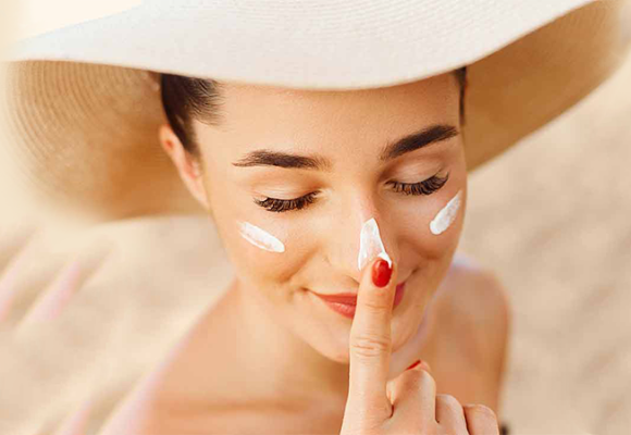 نکات استفاده از ضدآفتاب در فصول مختلف